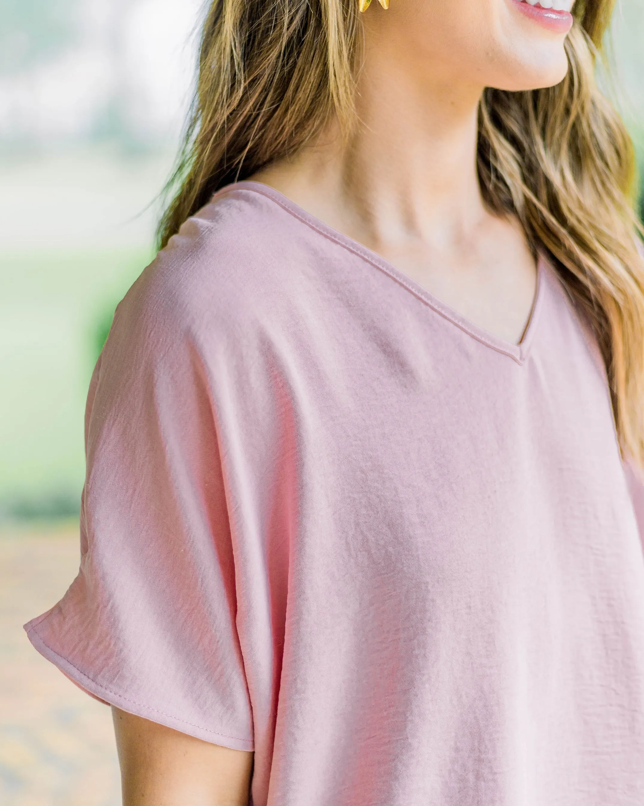 Flowy V Blouse-Baby Pink