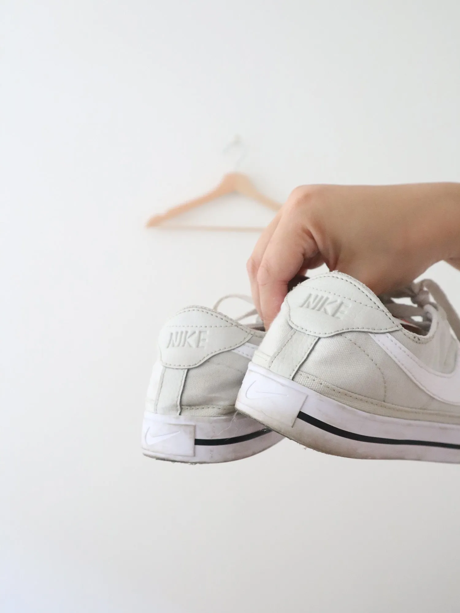 Nike Canvas Casual Sneakers (7.5)