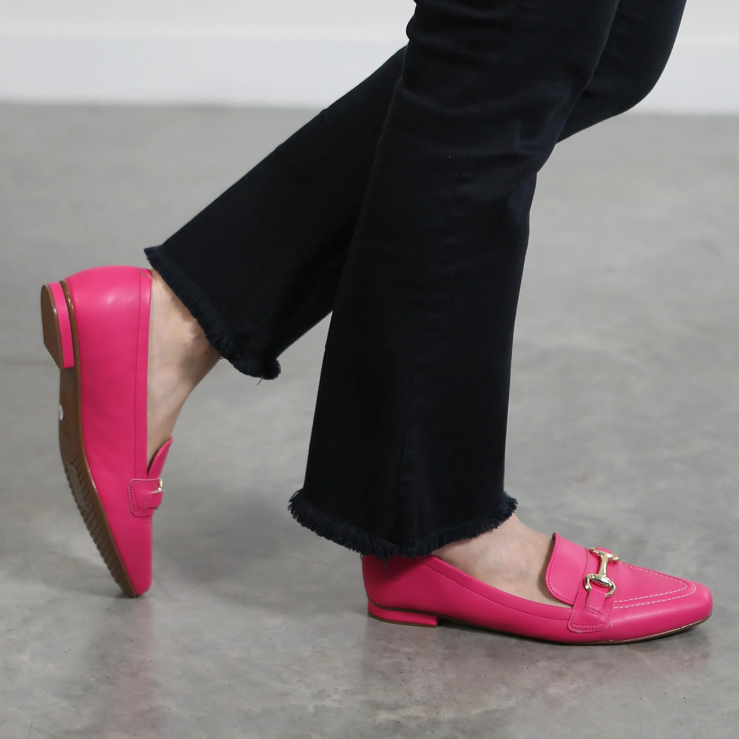 Vizzano 1351-106 Flat Loafer in Pink Napa
